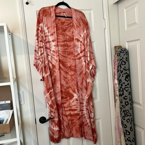 YFB Young Fabulous and Broke kimono - Picture 1 of 4